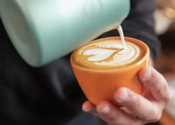 ‘We’re optimistic’: Half-century-old Oakland espresso roasters lastly open a restaurant