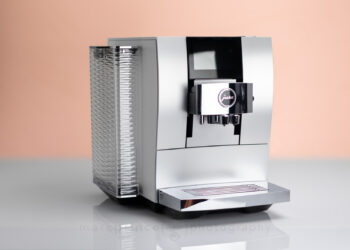 The Jura Z10: Eighth Era of Bean to Cup Machines