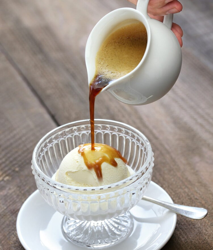 How To Make an Affogato at House, Step-by-step Recipe