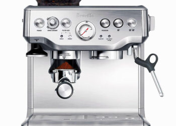 Breville BES870XL Barista Categorical Espresso Machine Evaluate