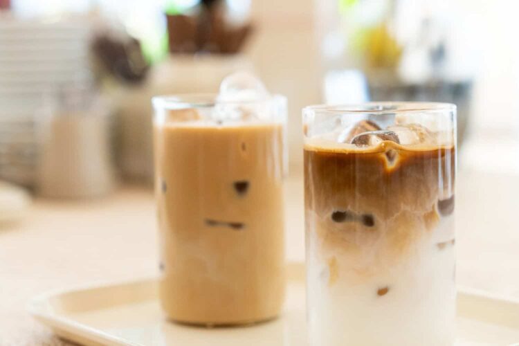 Iced Latte Rezept: Starbucks-Eiskaffee selber machen