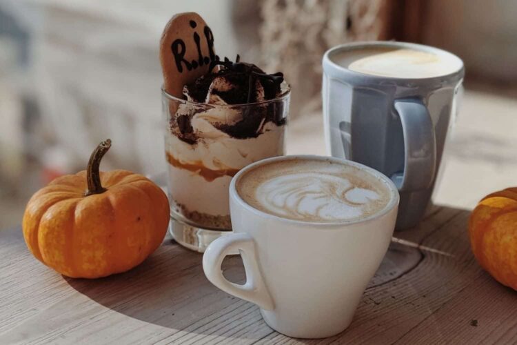 So gelingt der Kaffee mit Kürbis