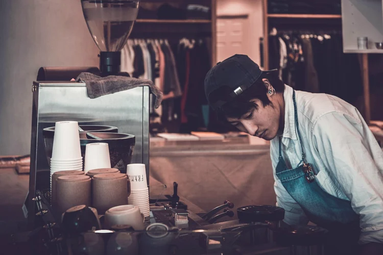 Let’s Discuss About: Baristas Working Solo
