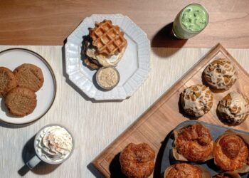 The Baked Maple Pumpkin Latte is again, together with new autumn stunners – Kaldi’s Espresso